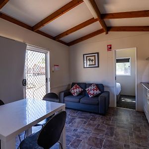 Family Budget Cabin 5 Pax
